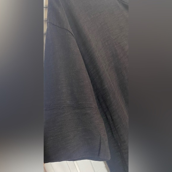 Lisa Todd Short Sleeve Blouse/Tunic Size Small Black/White NEW Drawstring Hem - Picture 3 of 8